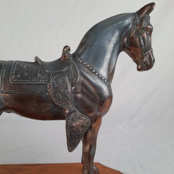 Hollow Bronze Colored Horse on Wood Base - - Picture 3 of 7